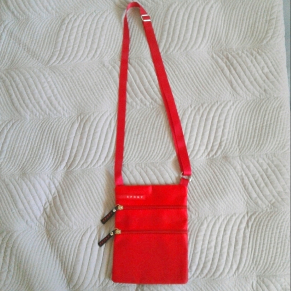 SPORT RED PURSE